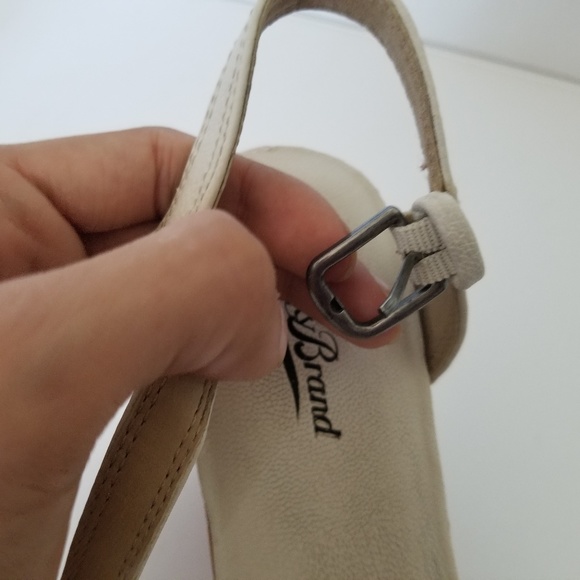 Lucky Brand 6 1/2 M Marisse Leather Platform Shoes - Picture 5 of 7